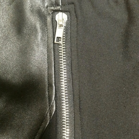 Chelsea & Theodore • Black Pencil Skirt - Picture 3 of 4